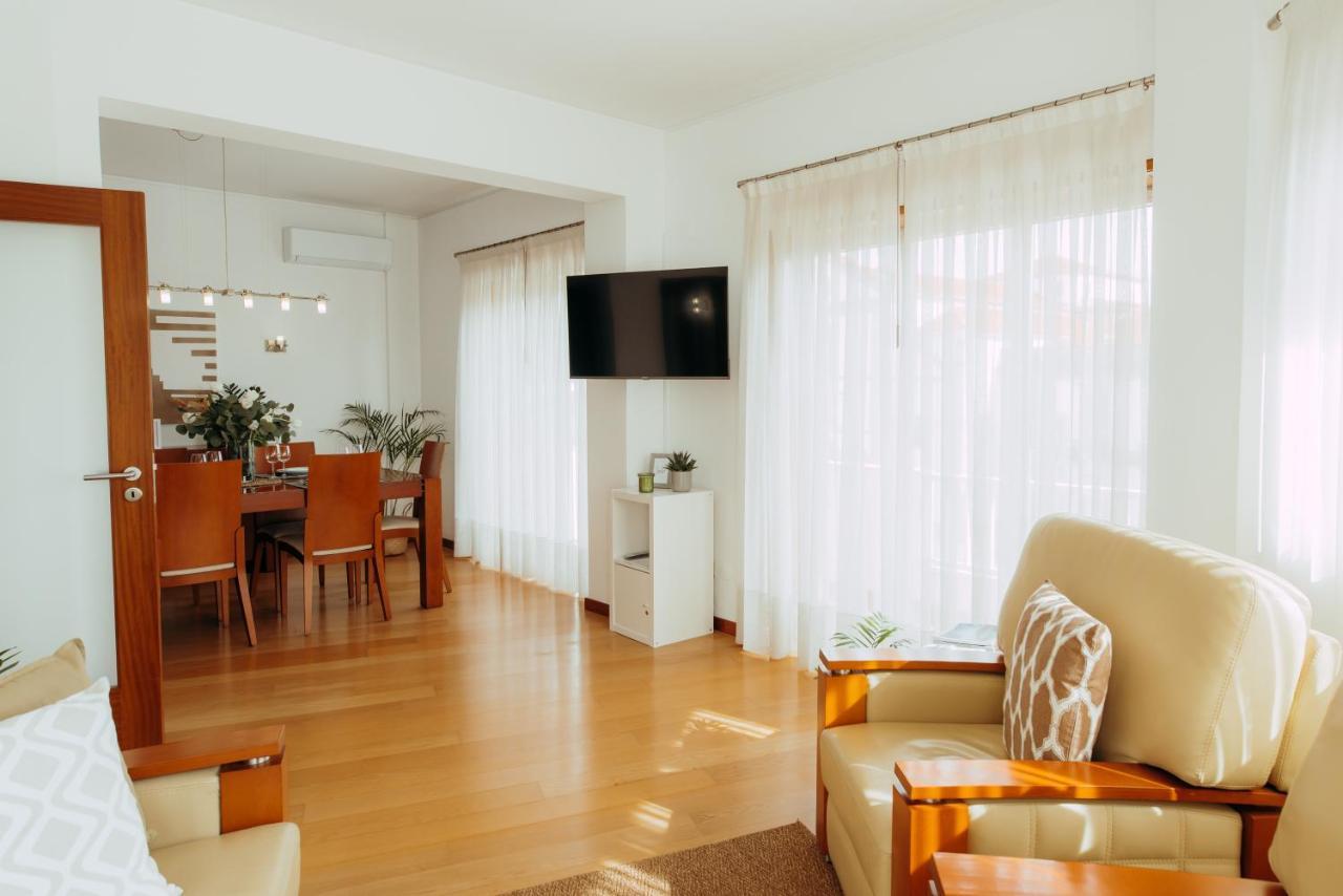 Racia Lodges - Apartment فيانا دو كاستيلو المظهر الخارجي الصورة