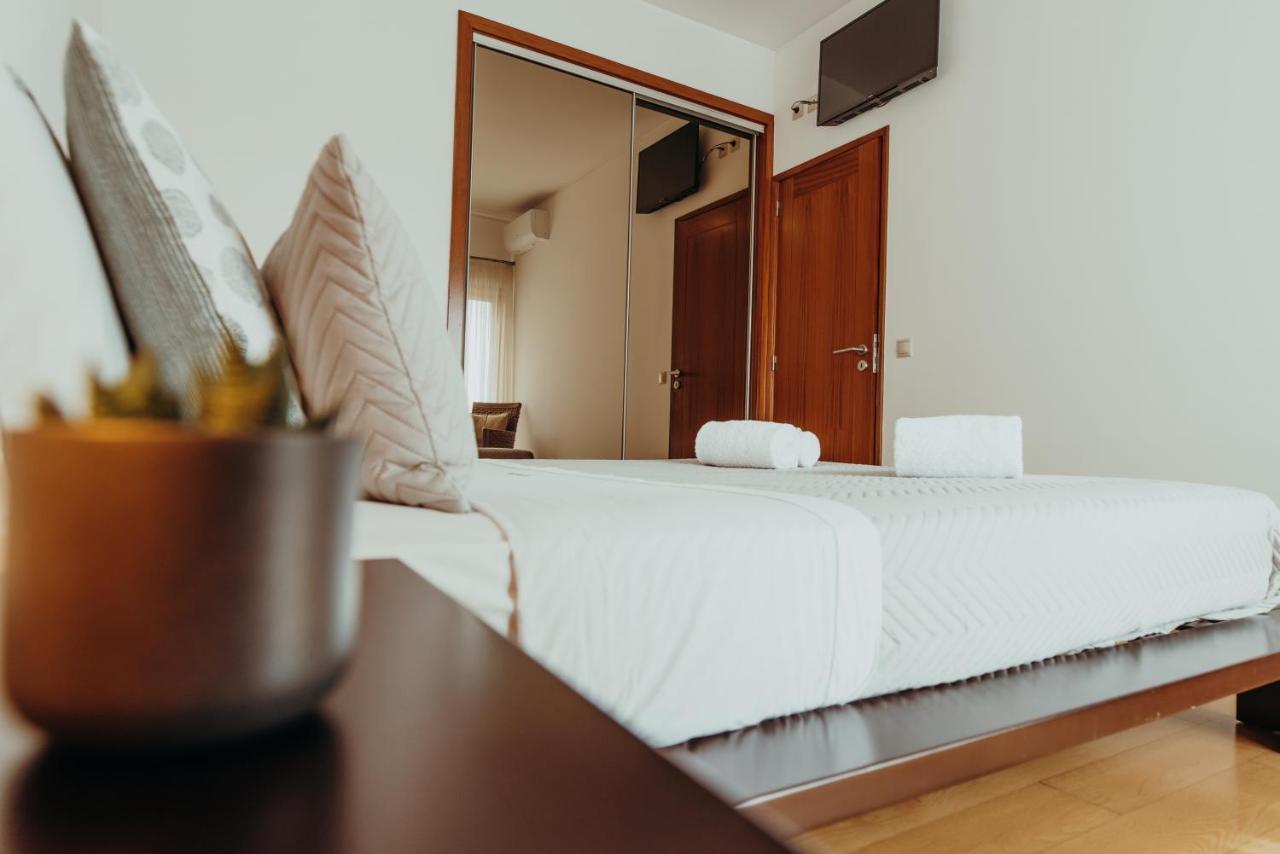 Racia Lodges - Apartment فيانا دو كاستيلو المظهر الخارجي الصورة
